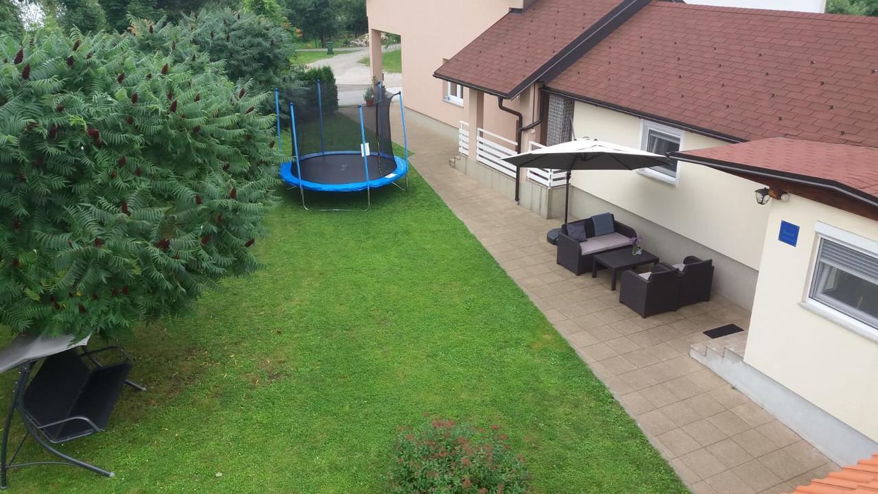 Apartment King Selište Drežničko Extérieur photo